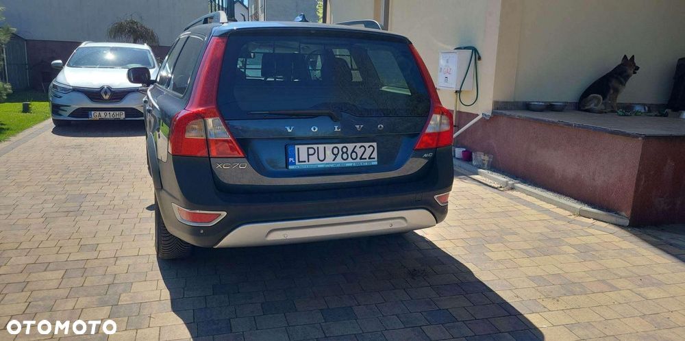 Volvo XC 70 - 4