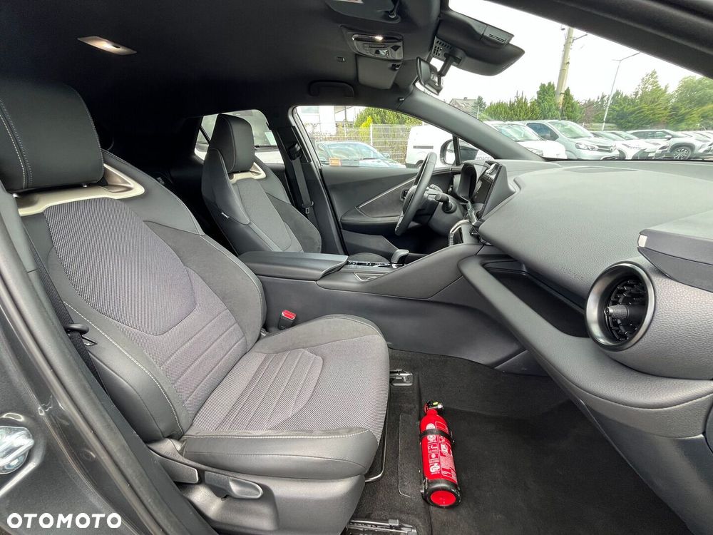 Toyota C-HR - 30