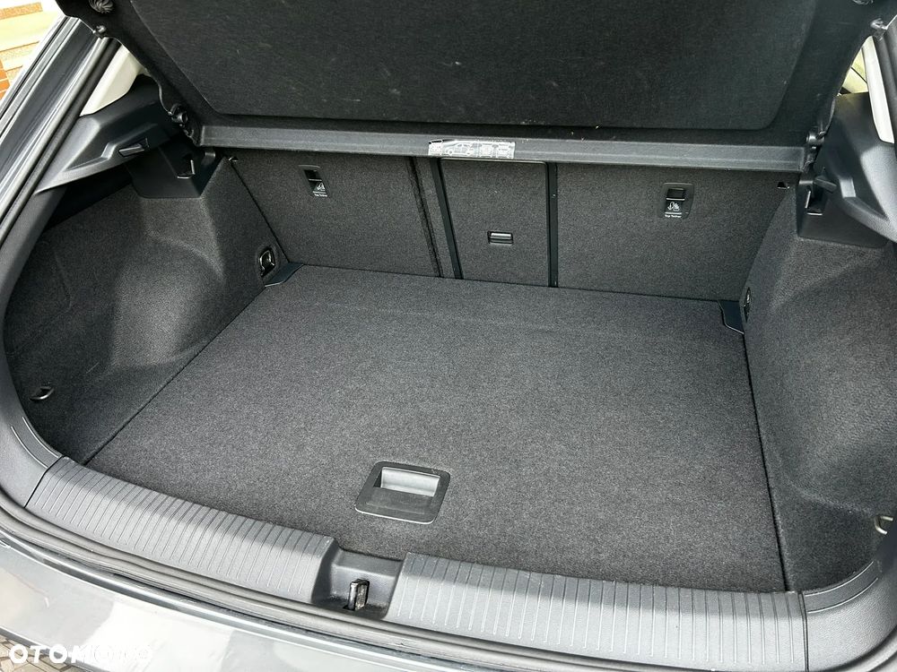 Volkswagen T-Roc 1.5 TSI GPF ACT Advance - 8