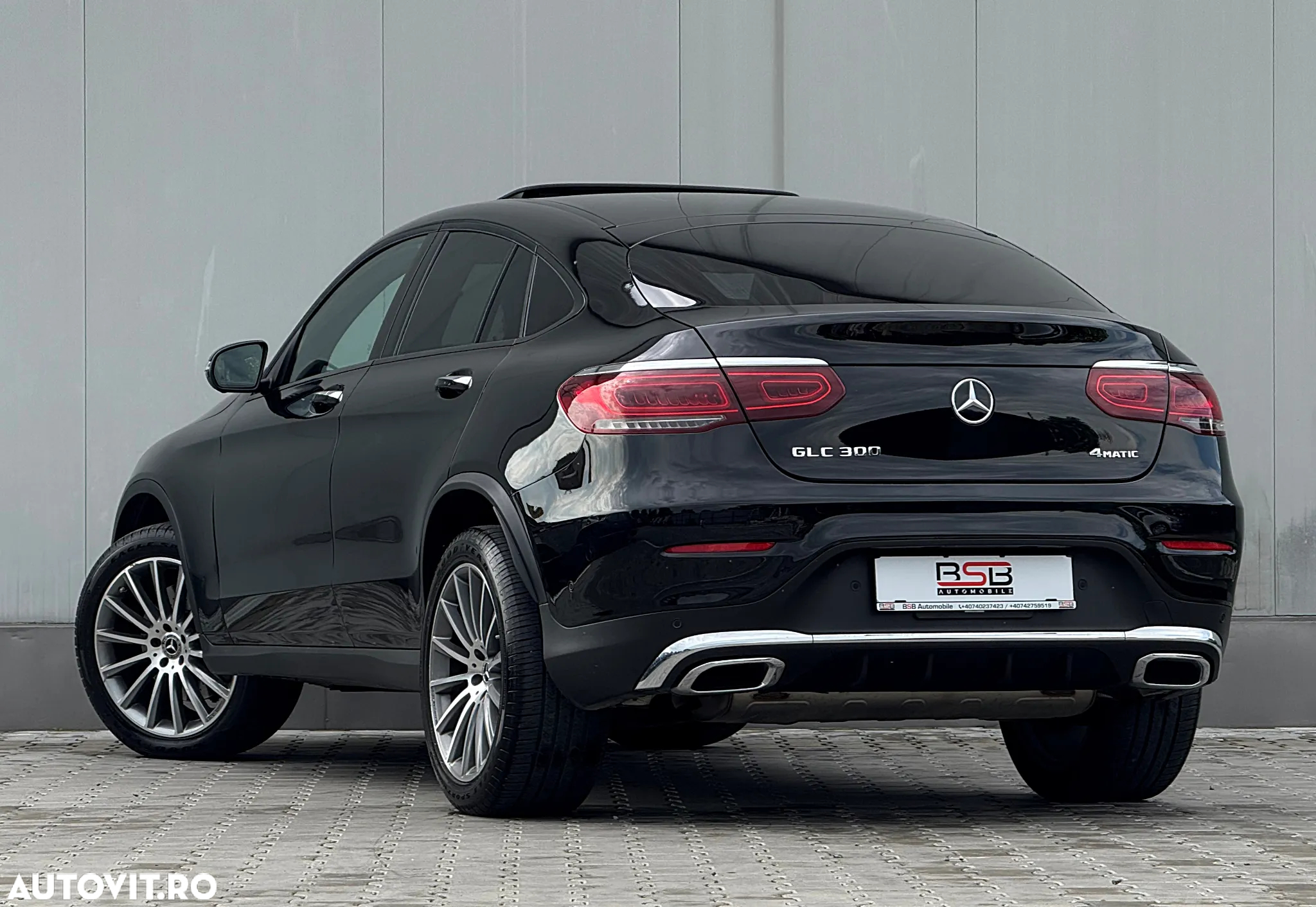 Mercedes-Benz GLC 300 4Matic 9G-TRONIC AMG Line - 6