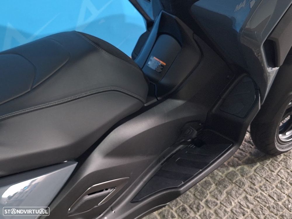 Yamaha Tricity 300 - 4