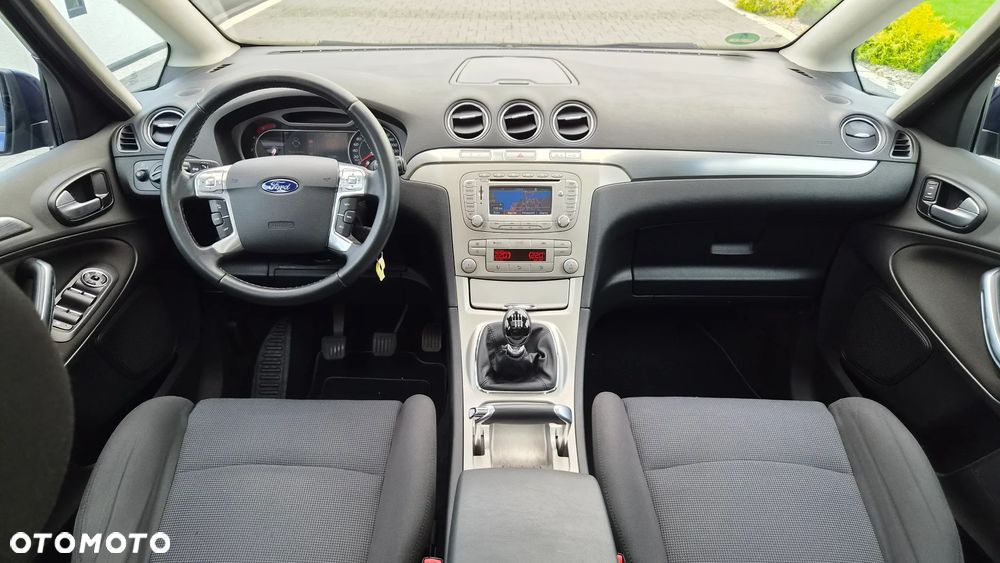 Ford S-Max 2.0 TDCi DPF Titanium - 8