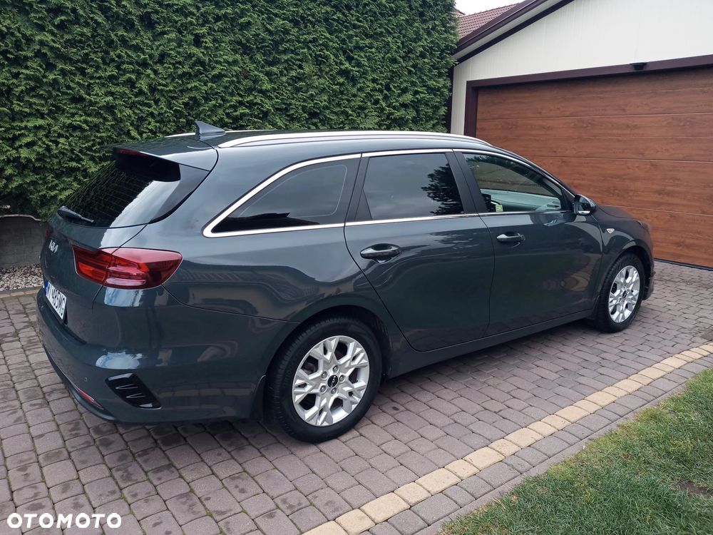 Kia Ceed 1.5 T-GDI M - 12