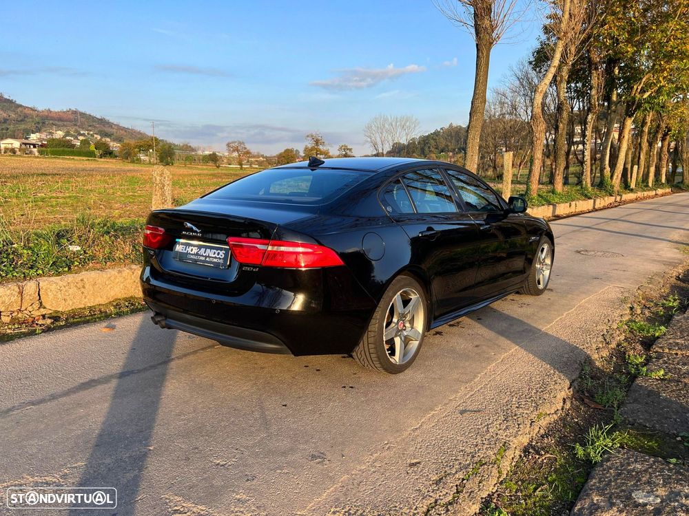 Jaguar XE 2.0 D R-Sport - 8