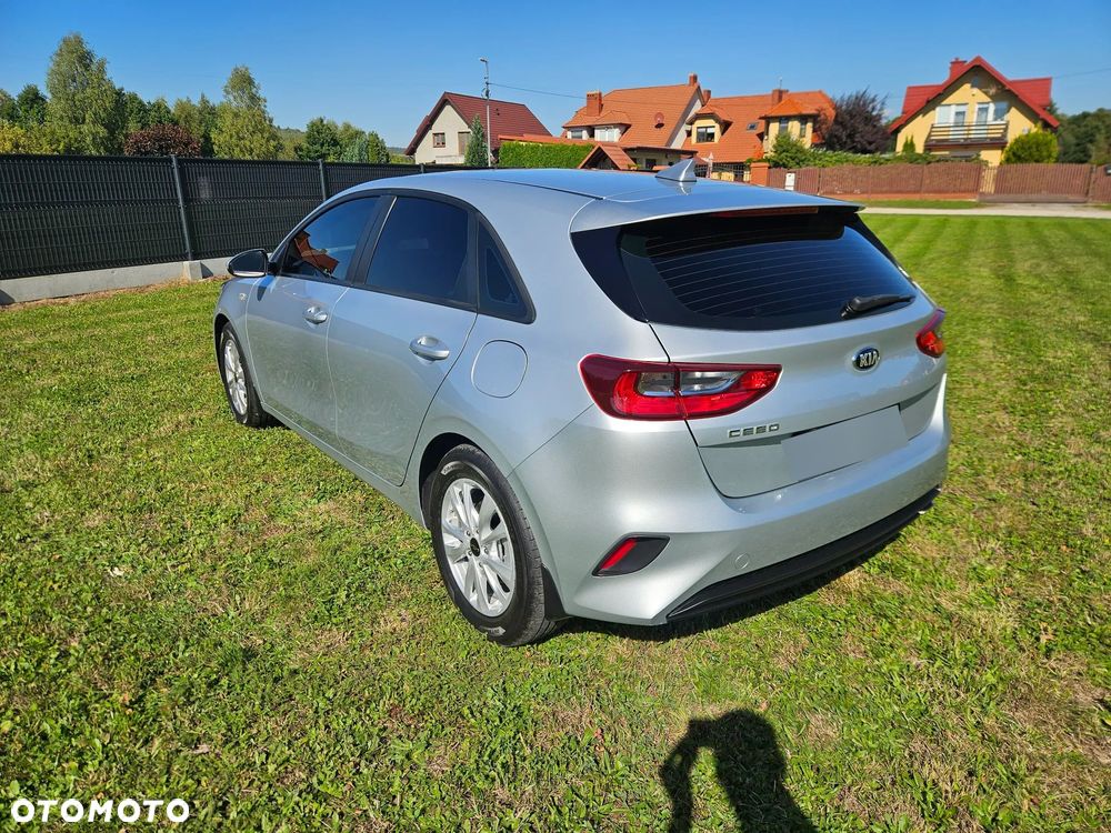 Kia Ceed - 4