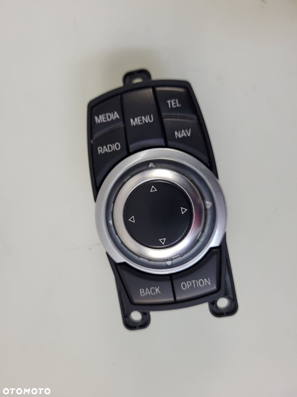 panel sterowania radiem idrive pokrętło przełącznik BMW F45 F46 9286699 - 2