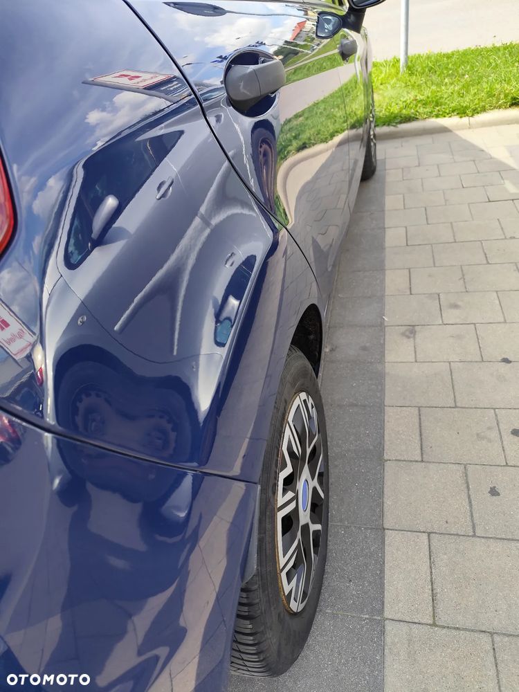 Ford Fiesta - 15