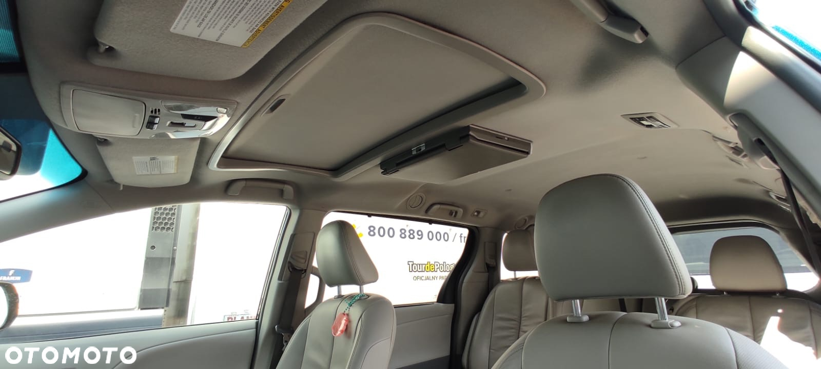 Toyota Sienna 3.5 V6 - 12