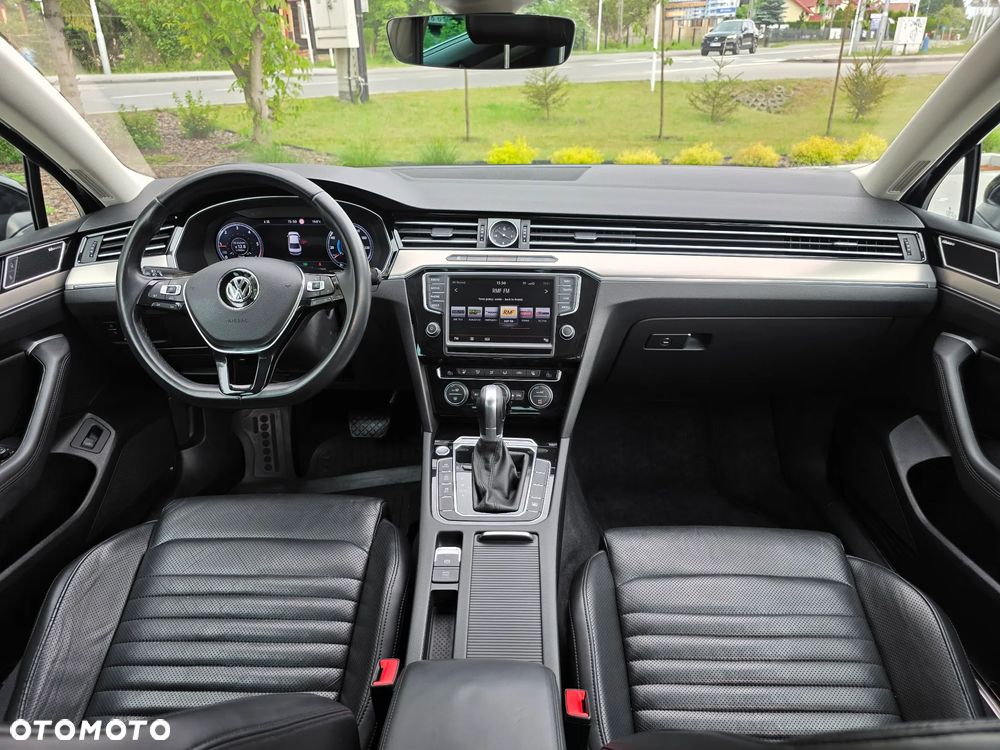 Volkswagen Passat 2.0 TDI Bi-Turbo BMT 4Mot Highline DSG - 7