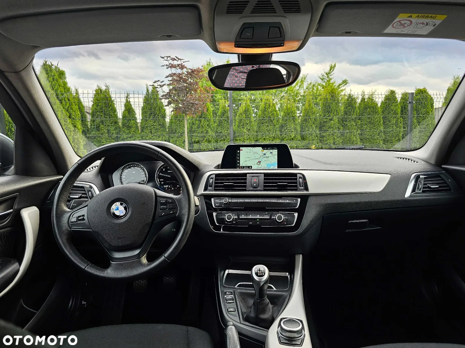 BMW Seria 1 116i - 12