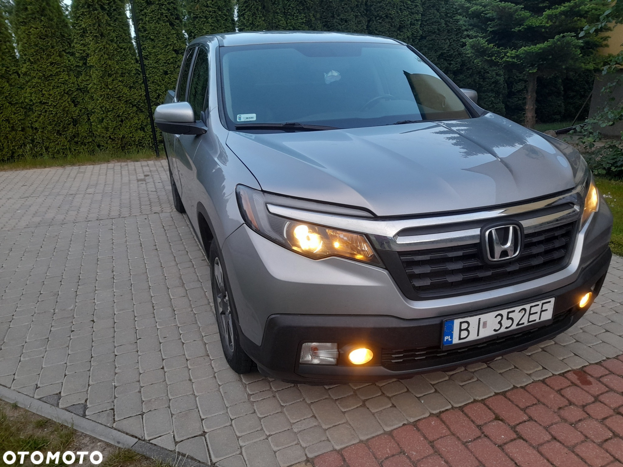 Honda Ridgeline - 2