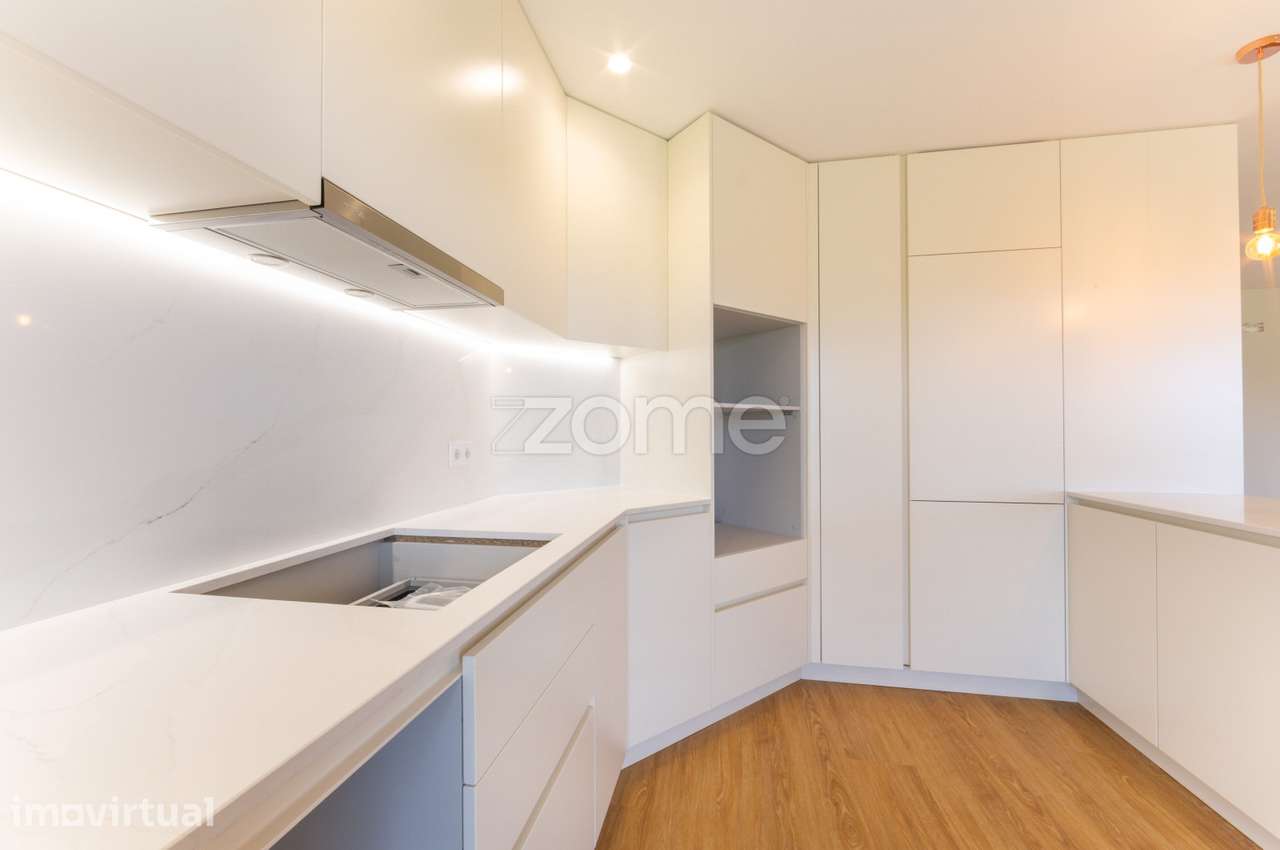 Apartamento T2 Vilar de Andorinho próximo ao Hospital Santos Silva - Grande imagem: 5/33