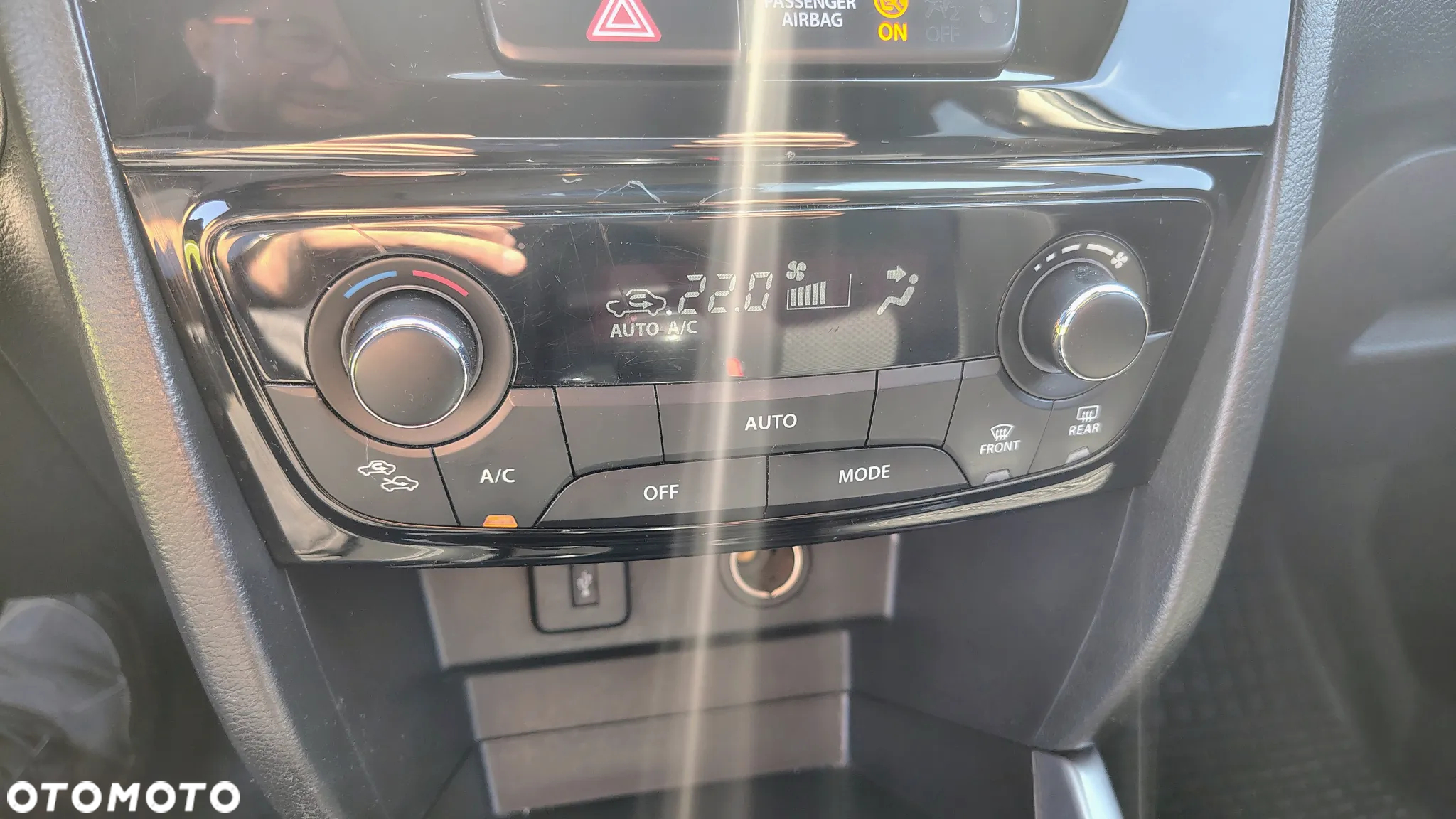 Suzuki Vitara 1.4 Boosterjet Premium 4WD - 18