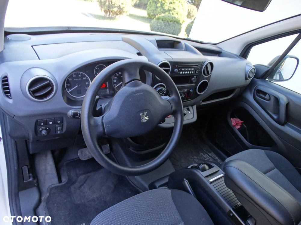 Peugeot Partner - 13
