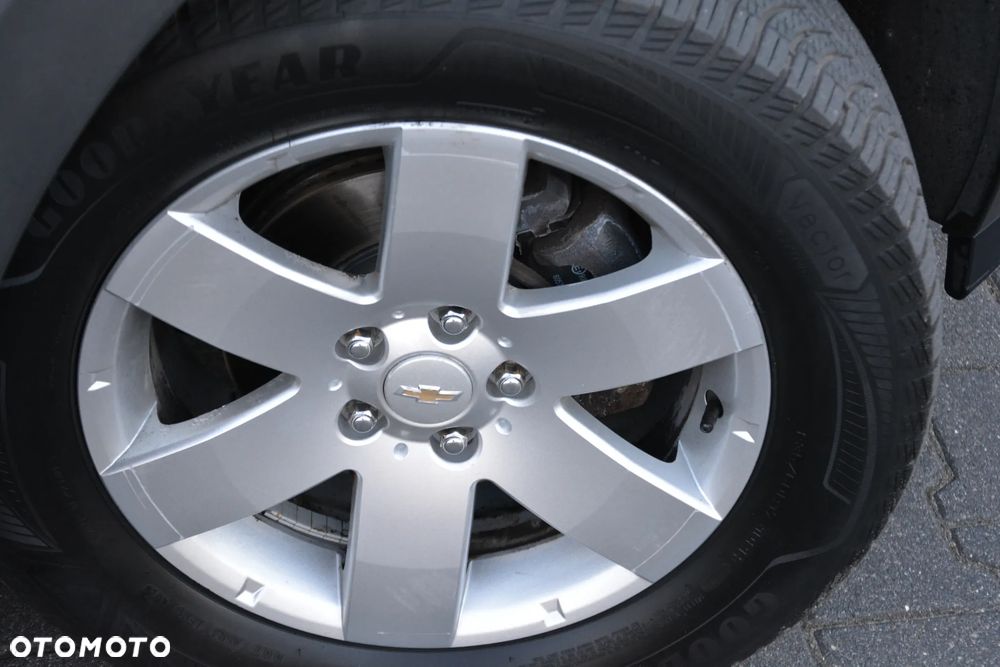 Chevrolet Captiva 2.4 2WD LT - 21
