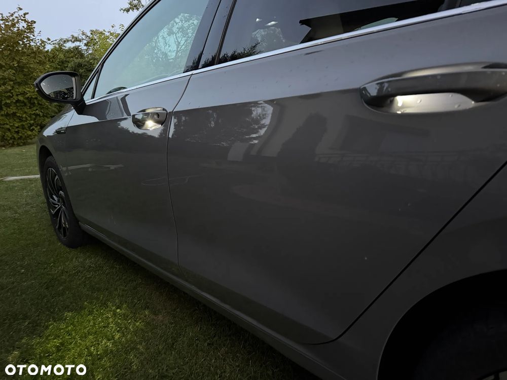 Volkswagen Golf 1.5 TSI EVO Style - 15