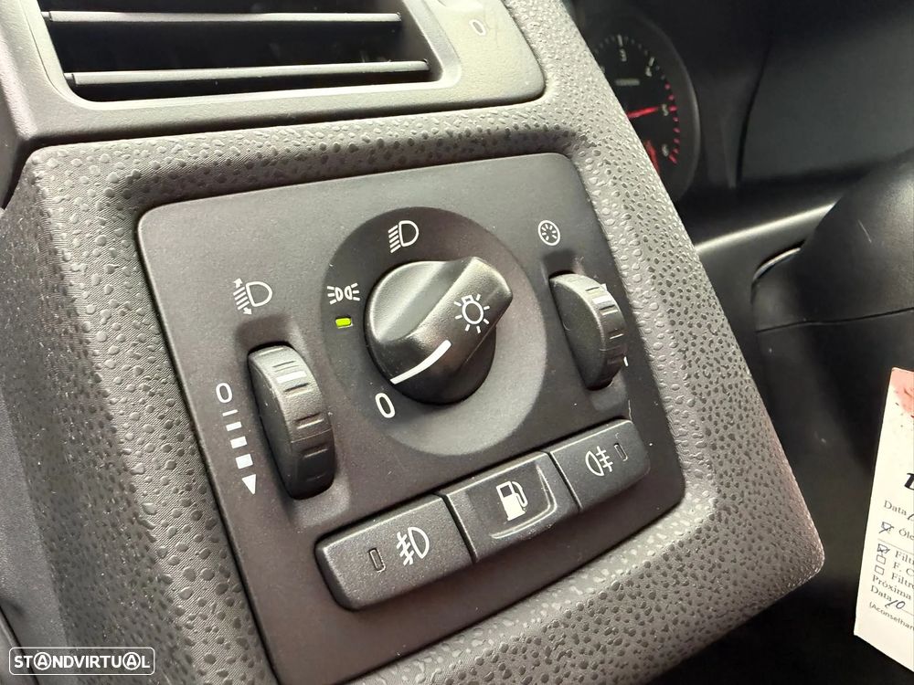 Volvo V50 1.6 D R-Design - 13