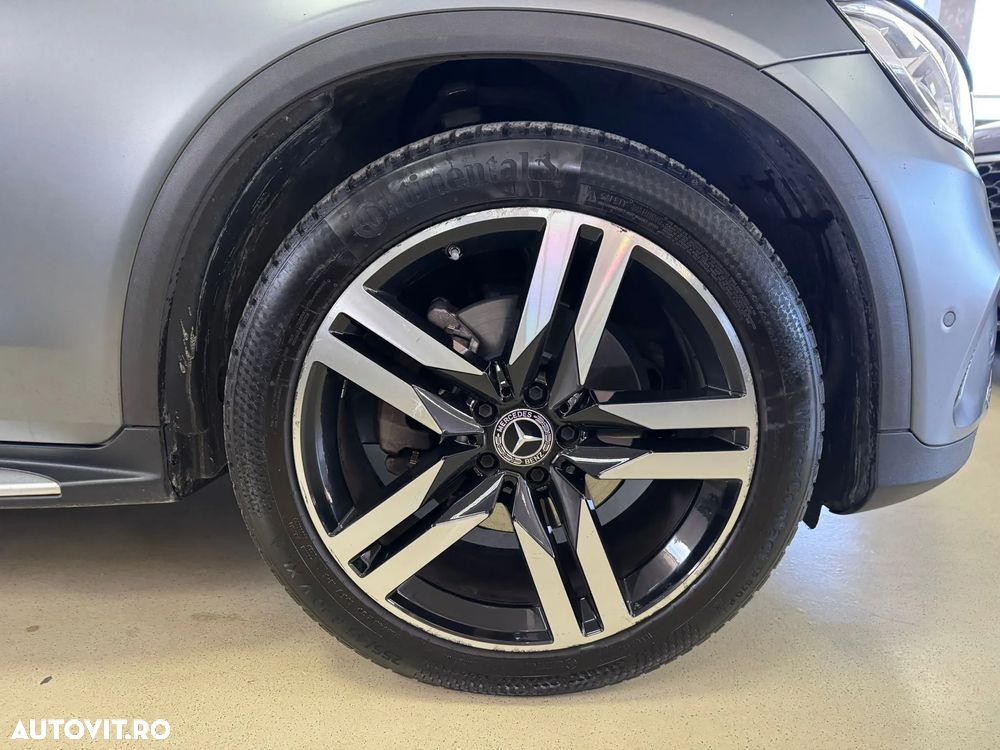 Mercedes-Benz GLC Coupe 220 d 4Matic 9G-TRONIC Exclusive - 5