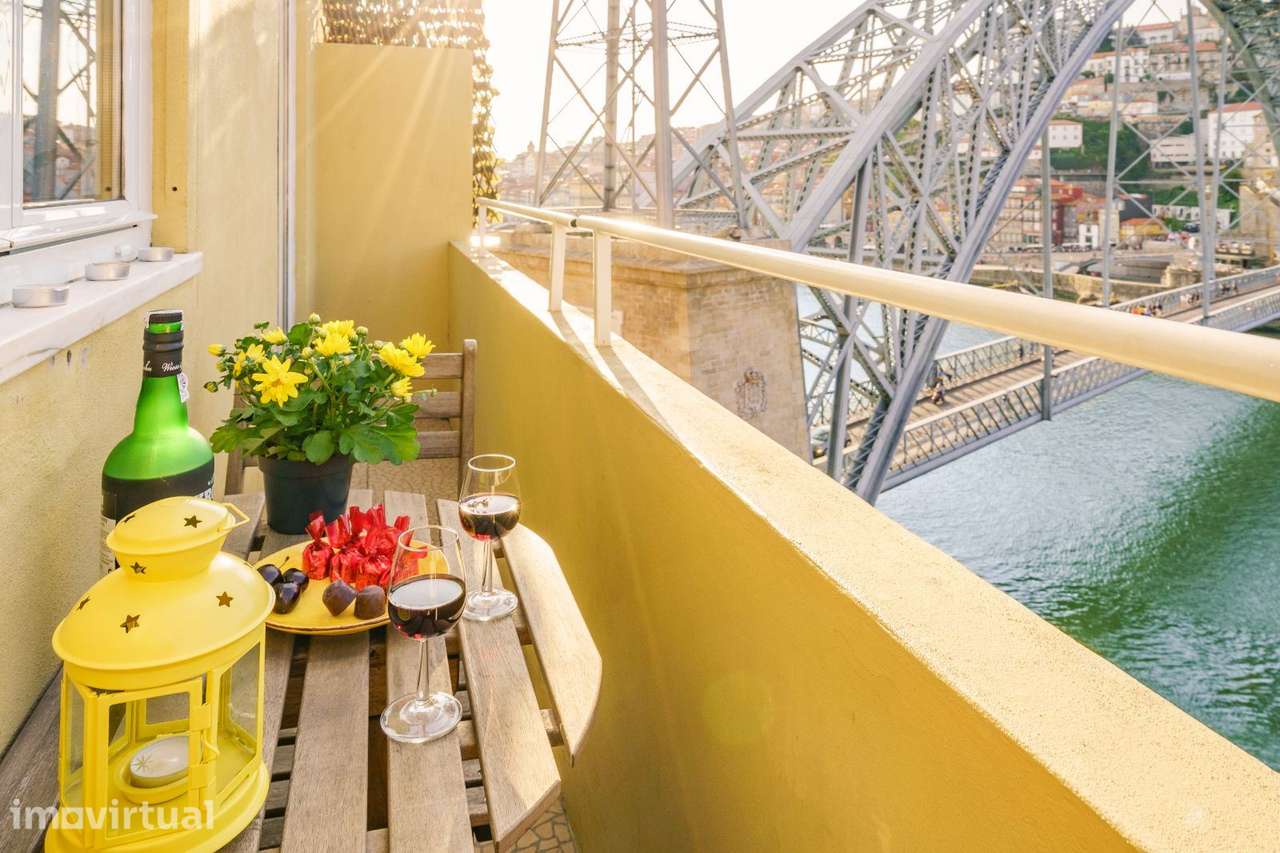 Apartamento T2+1 - junto à Ponte Luís I | Ribeira de Gaia e sua zon... - Grande imagem: 2/24