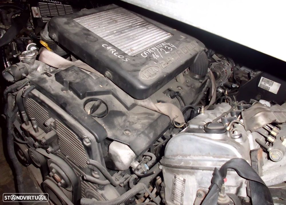 Motor Kia Carnival  2.9 Crdi KJ - 2