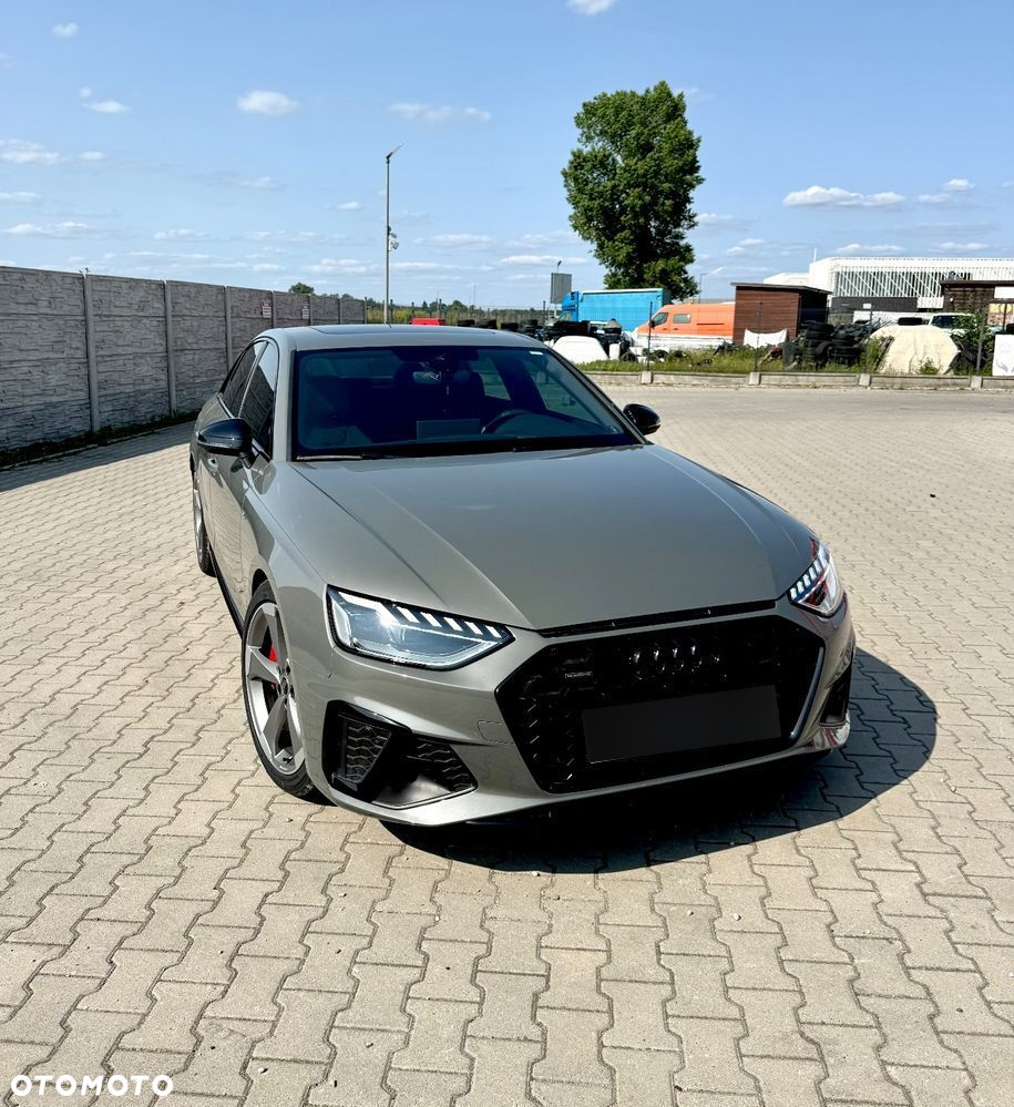Audi A4 ver-45-tfsi-quattro-s-tronic-s-line - 4