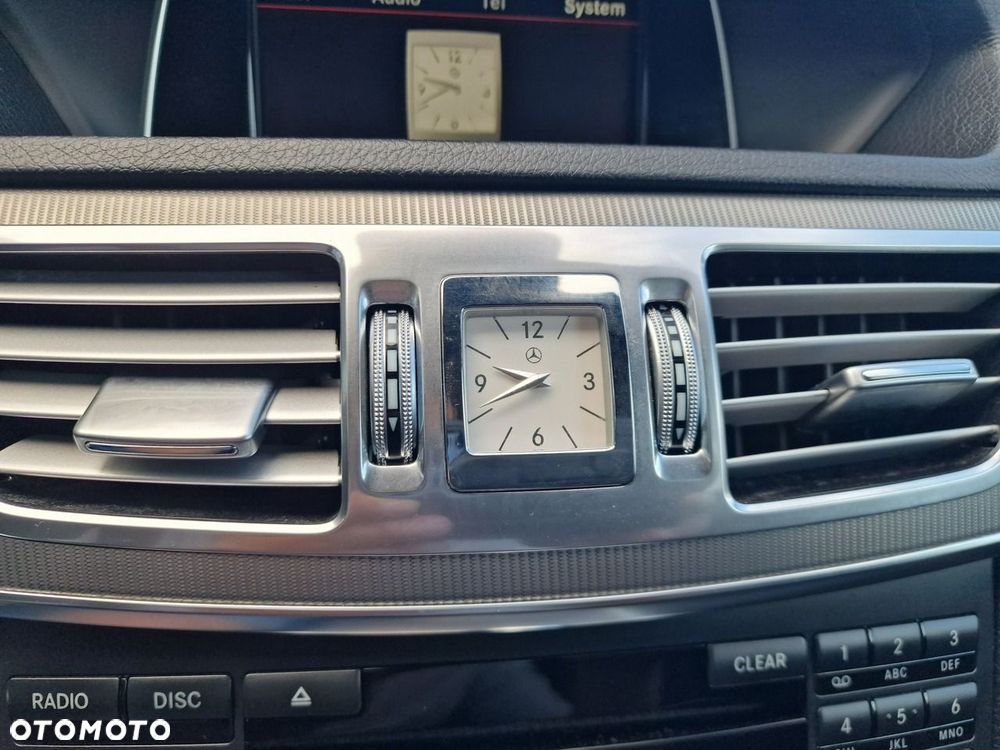 Mercedes-Benz Klasa E 200 7G-TRONIC Avantgarde - 30
