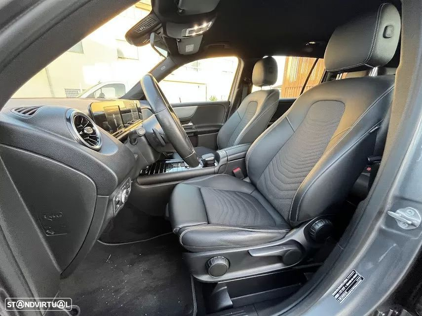 Mercedes-Benz GLB 200 - 27
