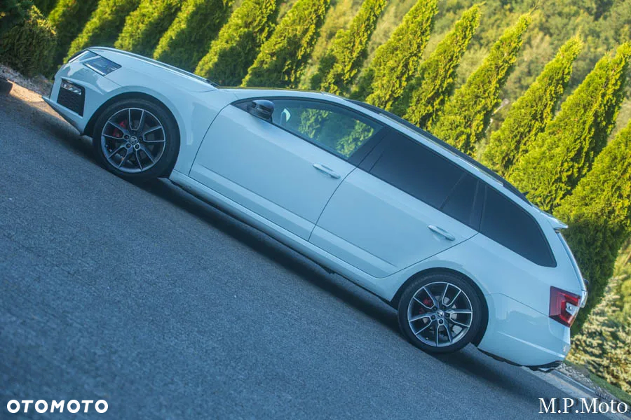 Skoda Octavia 2.0 TDI RS DSG - 16