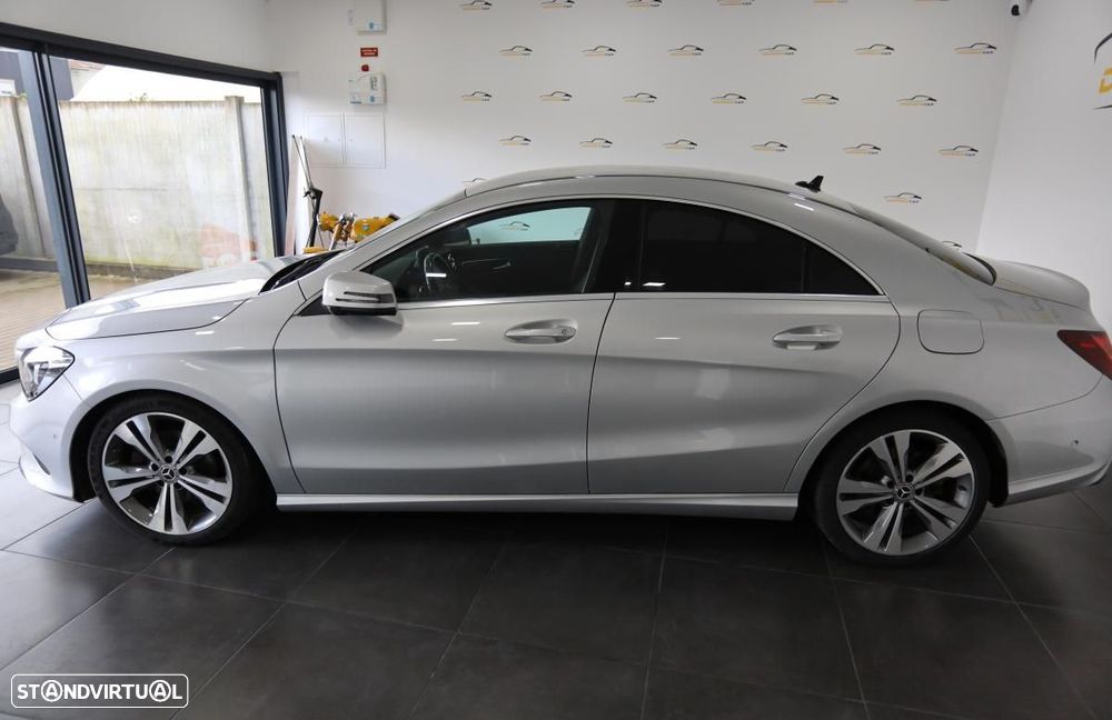 Mercedes-Benz CLA 180 d Shooting Brake Urban - 3