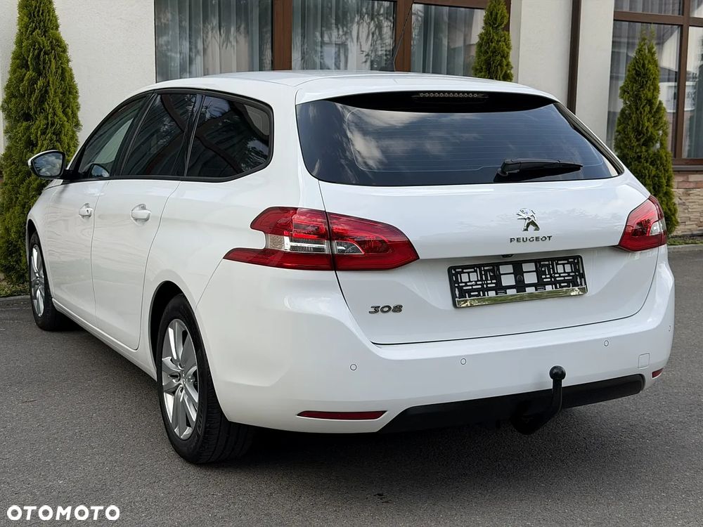 Peugeot 308 1.5 BlueHDi Allure Pack S&S EAT8 - 16