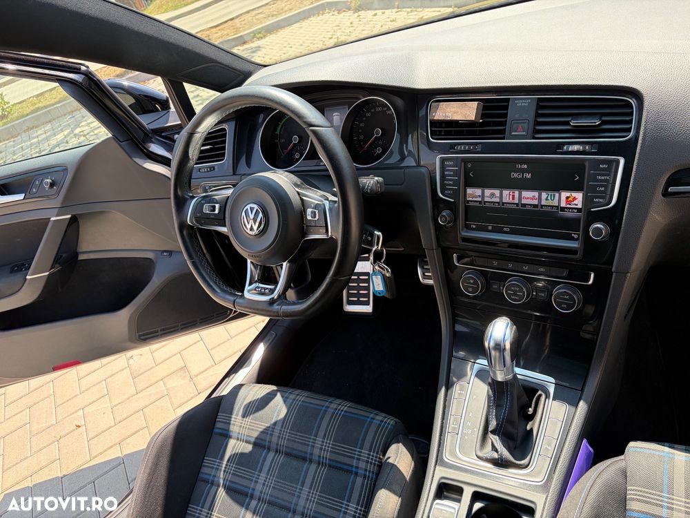 Volkswagen Golf 1.4 GTE Plug-In-Hybrid DSG - 10