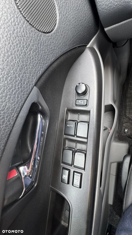 Suzuki SX4 1.6 Comfort Plus - 16