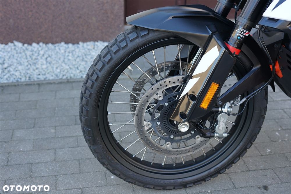 KTM Adventure - 32