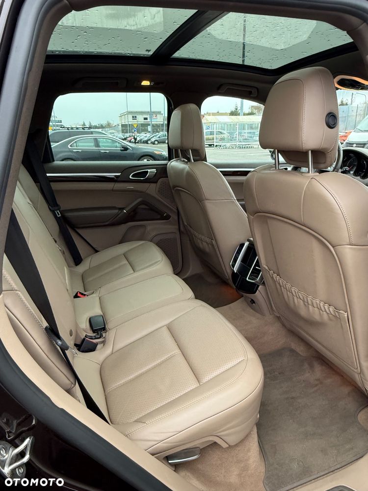 Porsche Cayenne Diesel - 10