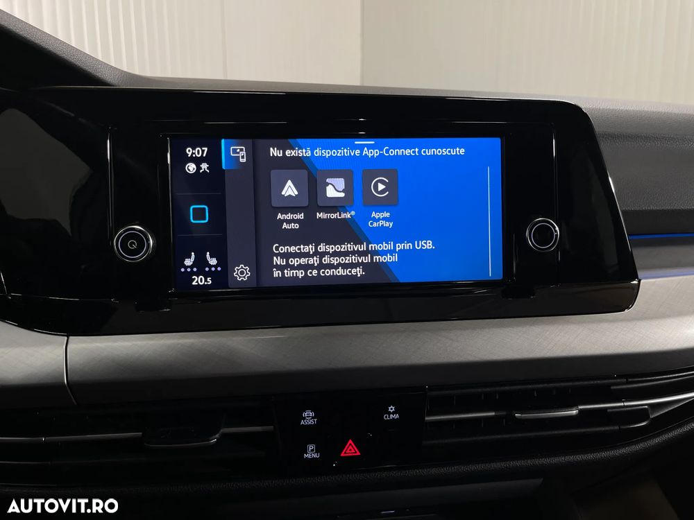 VOLKSWAGEN Golf 2021 — imagine 48