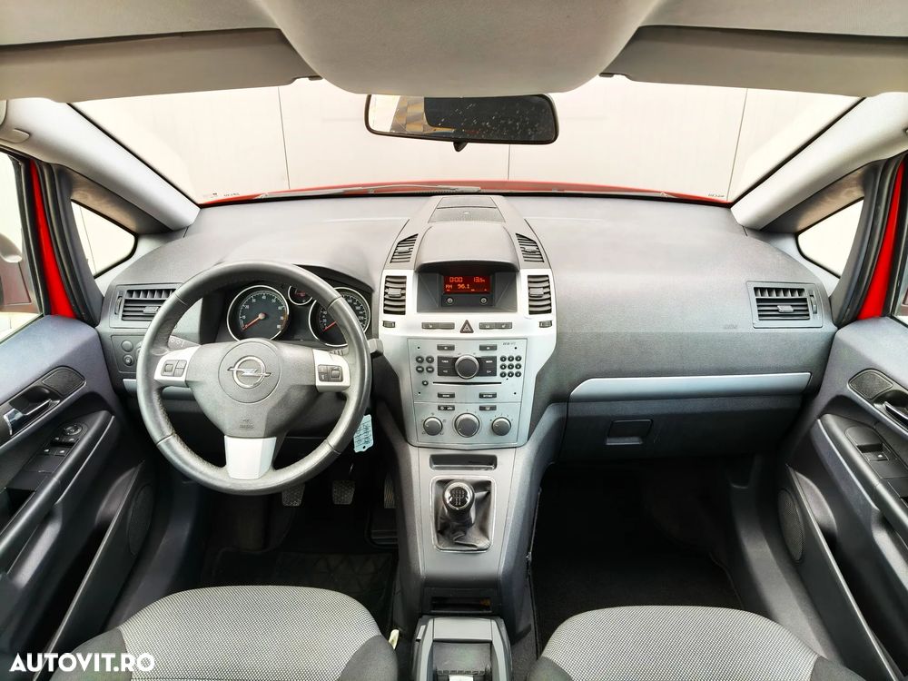 Opel Zafira 1.8 Family Plus - 7