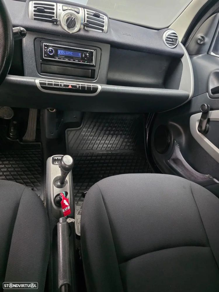 Smart ForTwo Coupé 1.0 mhd Pure 71 Softouch - 10