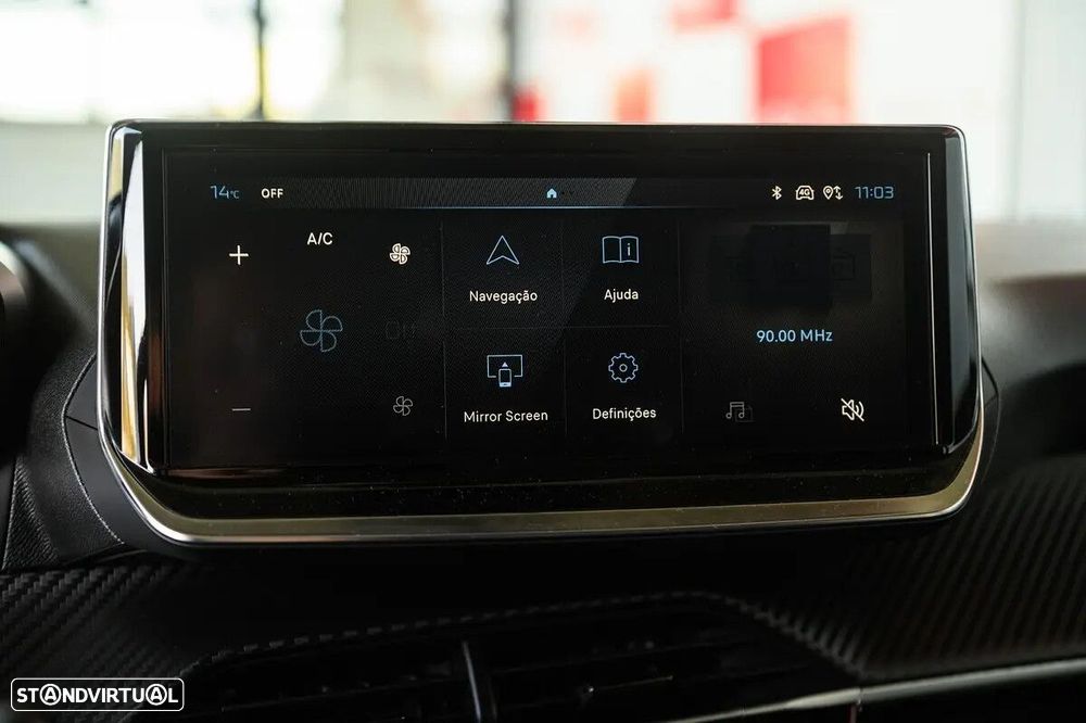 Peugeot 208 1.2 PureTech Active Pack - 43