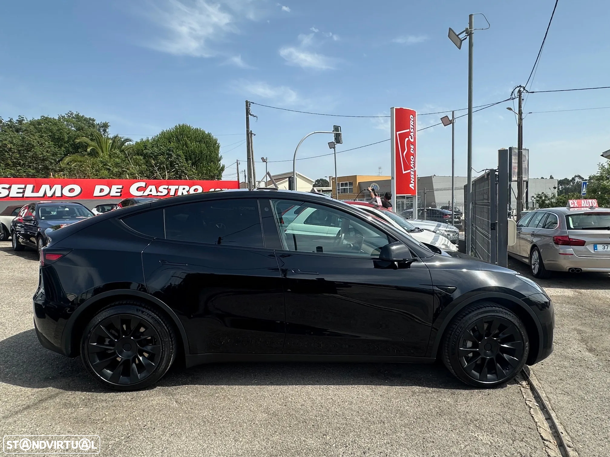 Tesla Model Y Long Range Tração Integral - 11