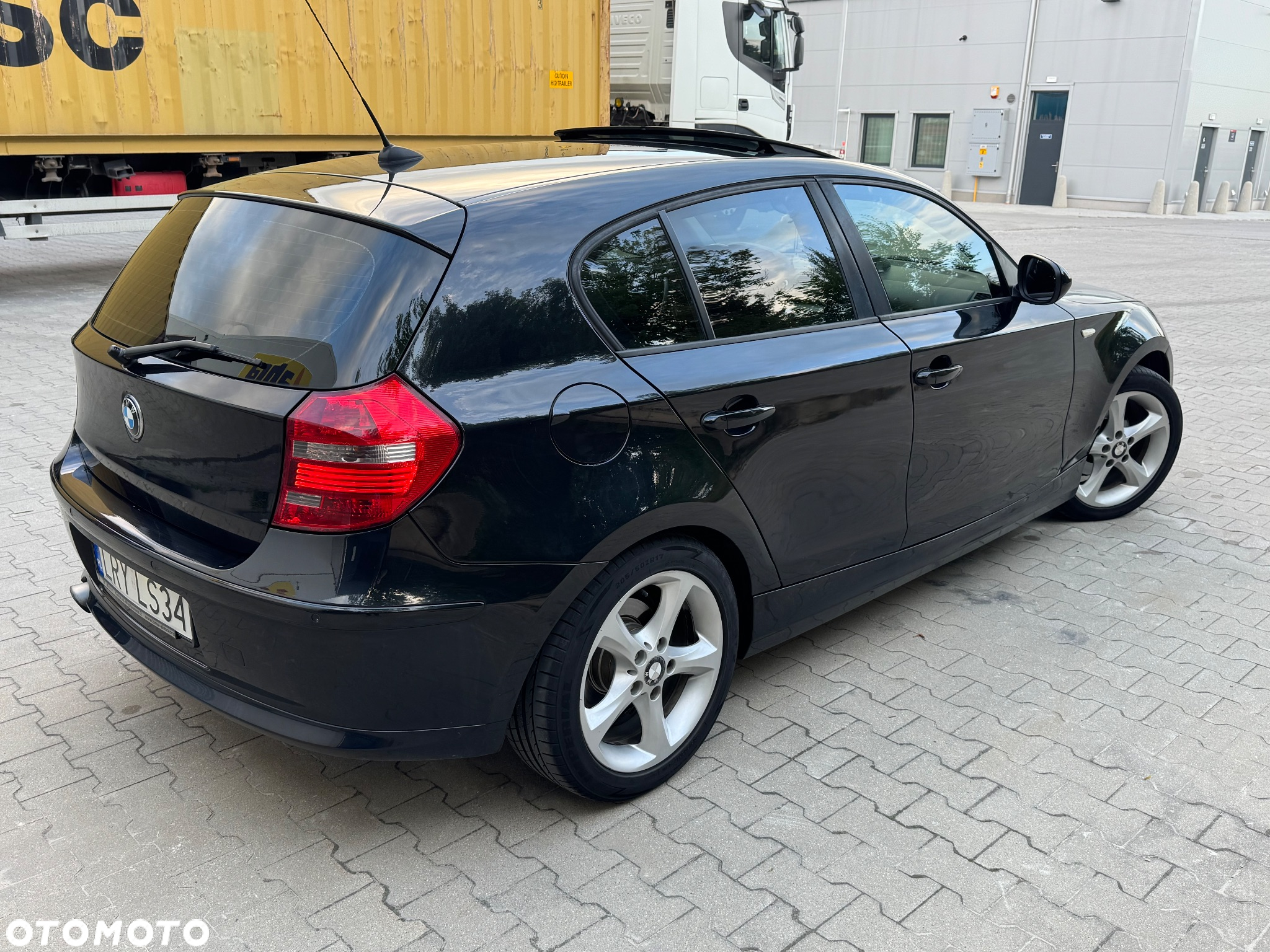 BMW Seria 1 116d - 4
