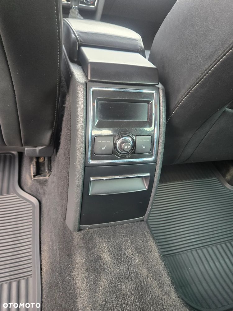 Skoda Superb 2.0 TDI Platinum DSG - 18