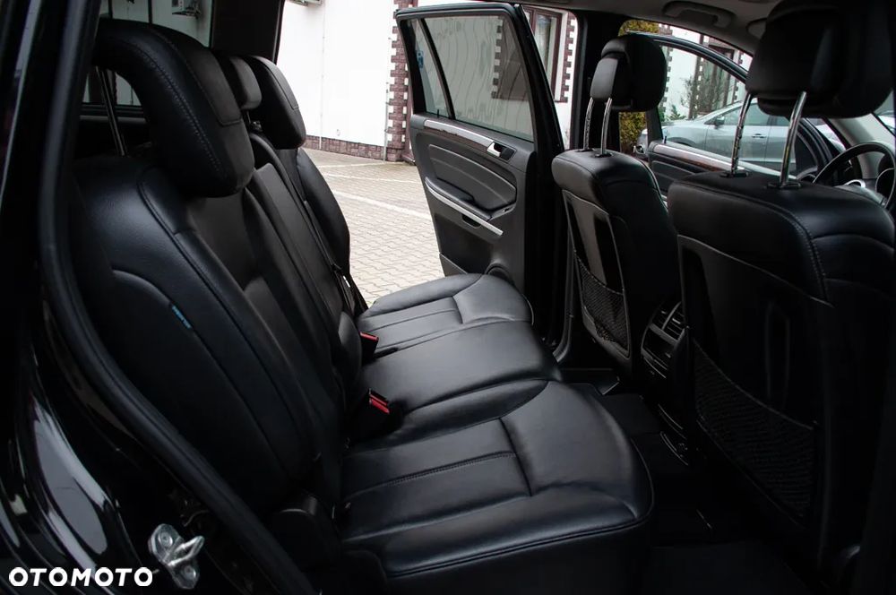 Mercedes-Benz GL 450 4Matic 7G-TRONIC - 23