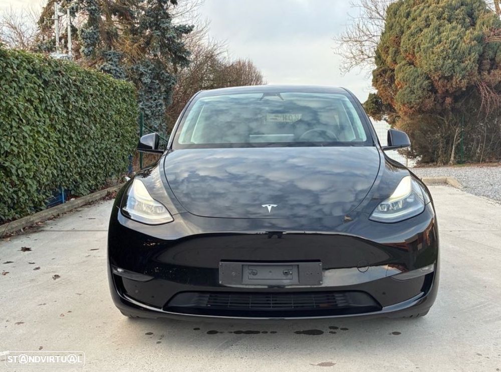 Tesla Model Y Performance Dual Motor AWD - 6
