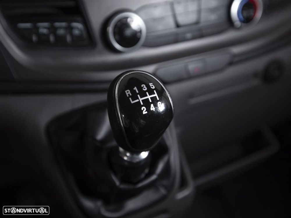 Ford Transit 2.0TDCI 130HP MHEV 330 L3H2 FWD TREND - 17