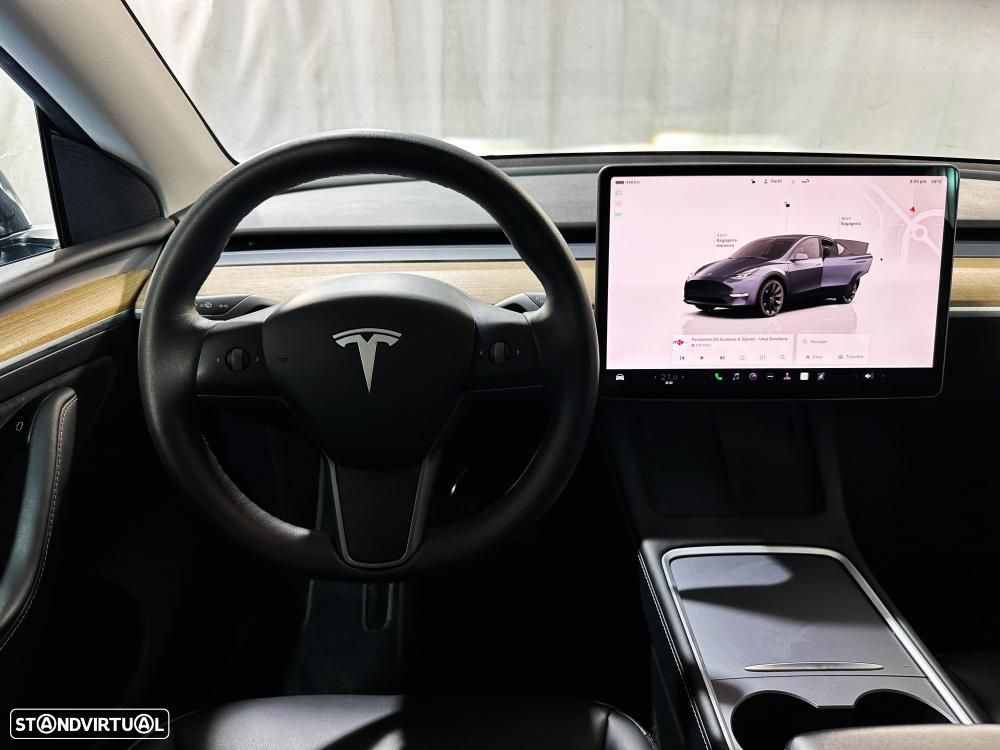 Tesla Model Y Long Range Dual Motor AWD - 21