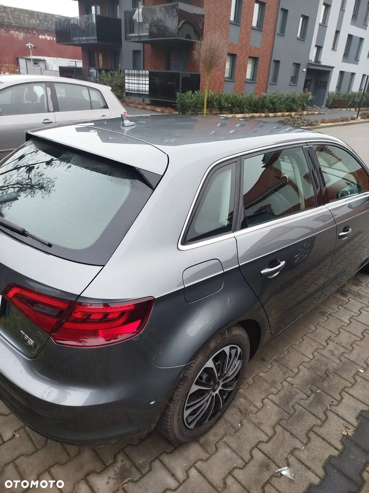 Audi A3 Sportback 1.8 TFSI Ambiente S tronic - 7
