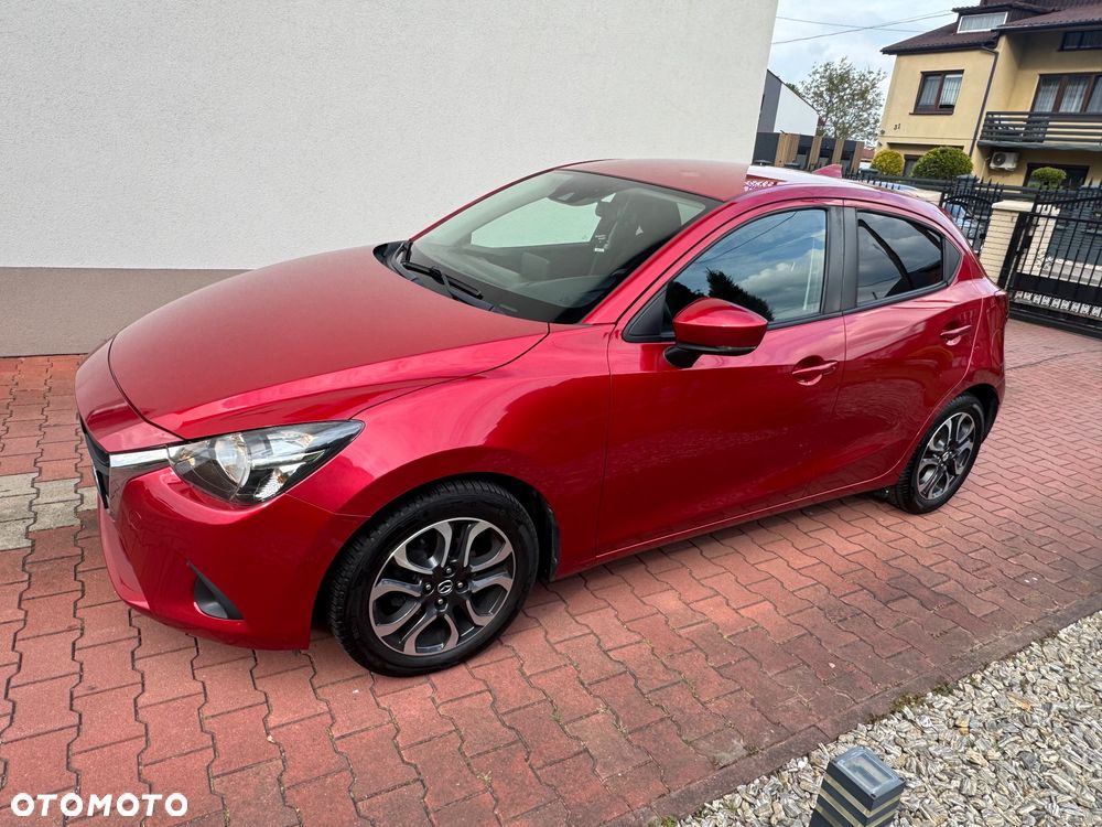 Mazda 2 - 3