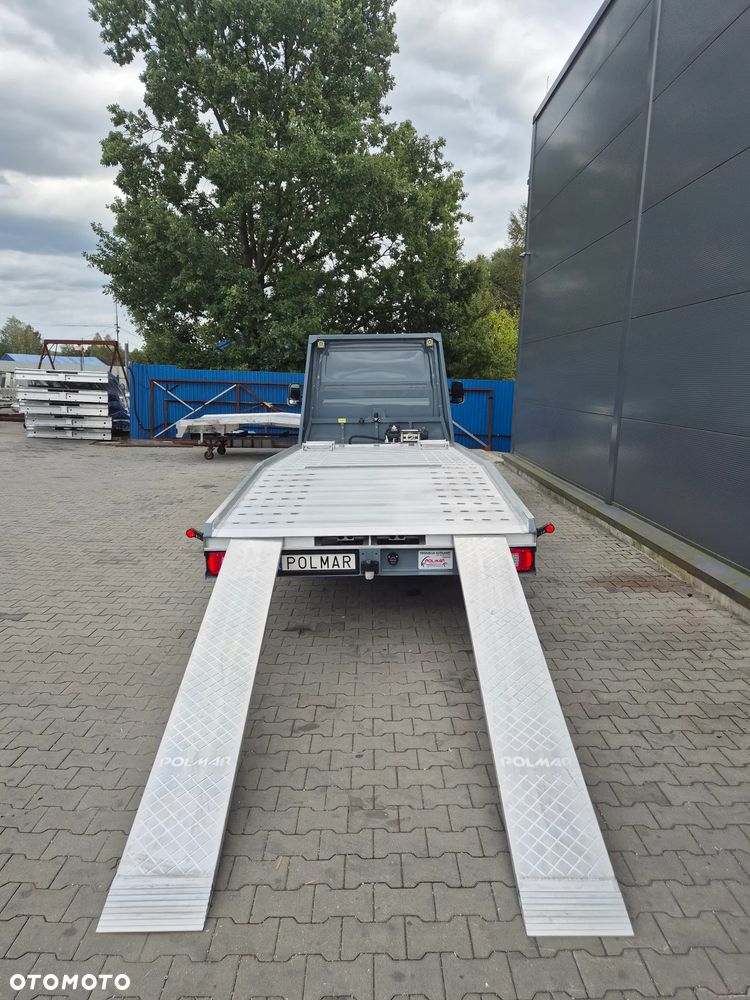 Mercedes-Benz Sprinter - 14