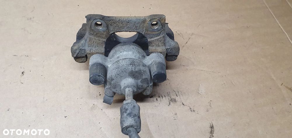 Zacisk hamulcowy prawy tył tylny BMW I E81 E87 - 6