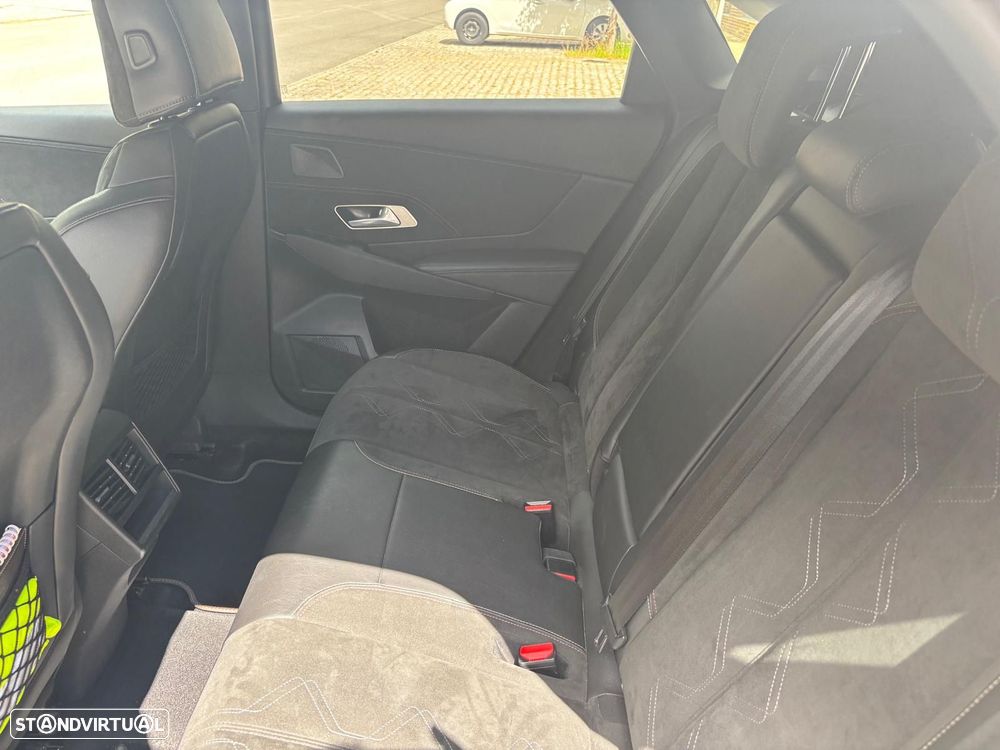 DS DS7 Crossback - 11